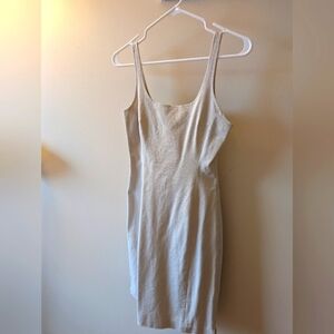 Stretchy Chic Beige Sleeveless Dress